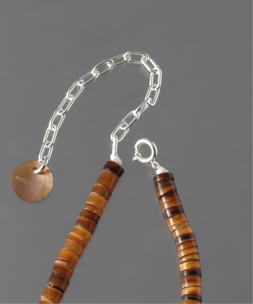 on the sunny side of the street（オンザサニーサイドオブザストリート）の「【on the sunny side of the street 】 5mm Shell Heishe Choker（ネックレス・メンズ・ブラウン系その他/ベージュ・FREE）」の8枚目の写真