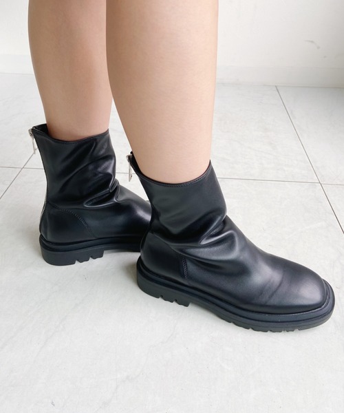 CLEA（クレア）の「ストレッチショートブーツ（ブーツ・レディース・ブラック/アイボリー・M/L）」の17枚目の写真