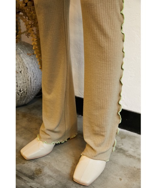 SLY（スライ）の「Sly Skin WOOL MIX FLARE PT ウールミックスフレア パンツ（ルームウェア/パジャマ・レディース・ライトグリーン/ベージュ・2/1）」の14枚目の写真