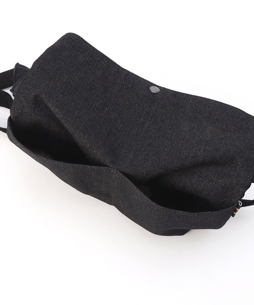 COMME　CA COMMUNE（コムサコミューン）の「デニム×コーデュロイ ショルダーバッグ（ショルダーバッグ・メンズ・ブラック/ネイビー・FREE）」の11枚目の写真