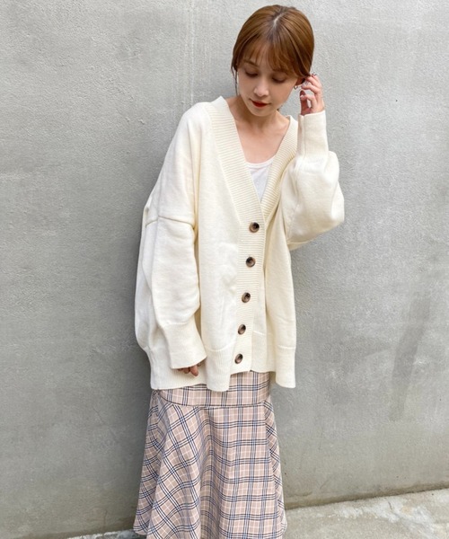 one after another NICE CLAUP（ワンアフターアナザーナイスクラップ）の「【WEB限定商品】ビッグシルエットカーディガン（カーディガン/ボレロ・レディース・ブラック/ベージュ/アイボリー/モカ・FREE）」の13枚目の写真