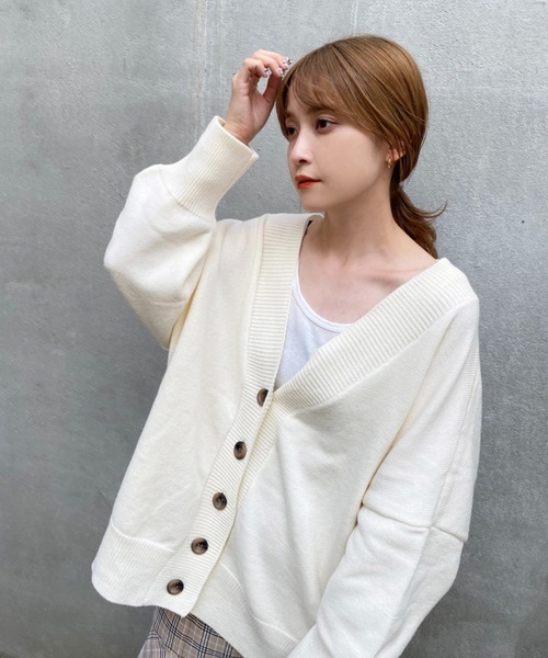 one after another NICE CLAUP（ワンアフターアナザーナイスクラップ）の「【WEB限定商品】ビッグシルエットカーディガン（カーディガン/ボレロ・レディース・ブラック/ベージュ/アイボリー/モカ・FREE）」の6枚目の写真