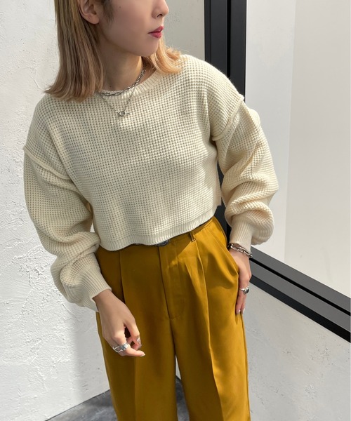 apres jour mignon(アプレジュールミニョン)の「切り替えデザインショートニット【ZOZOTOWN限定アイテム】(ニット/セーター・レディース・アイボリー/ダークブルー/ブラック/マスタード・X-LARGE/フリー)」の7枚目の写真