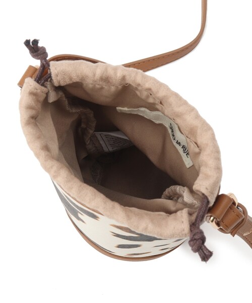 SHOO・LA・RUE（シューラルー）の「◆【巾着・ポーチ付】ショルダー（ショルダーバッグ・レディース・ブラック系/ダークブラウン系/ベージュ系・00）」の11枚目の写真