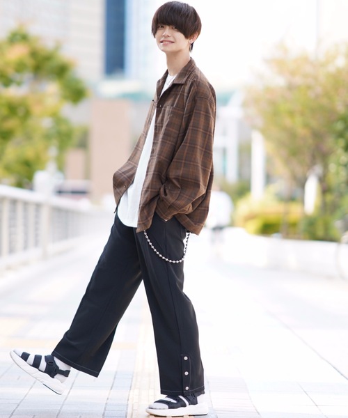 ADRER（アドラー）の「長袖シャツ（シャツ/ブラウス・メンズ・ベージュ・SMALL）」の3枚目の写真