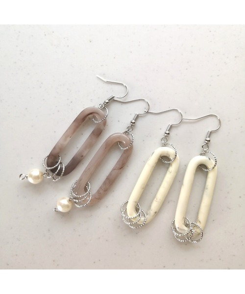 tone（トーン）の「【kun】オシャレで大人っぽい個性的なパールピアス(MA)（ピアス（両耳用）・レディース・グレー・FREE）」の2枚目の写真