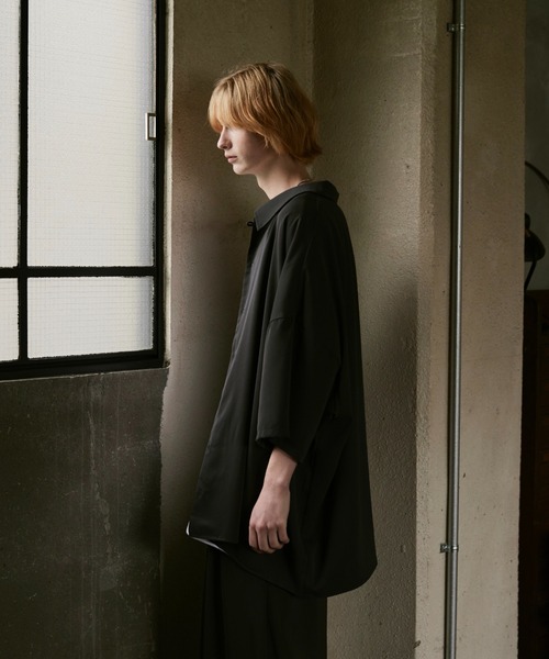 ln fortis（ロンフォルティス）の「ln fortis - モンスターサイズオープンカラーシャツ（シャツ/ブラウス・メンズ・チャコールグレー/ブラック・FREE）」の8枚目の写真