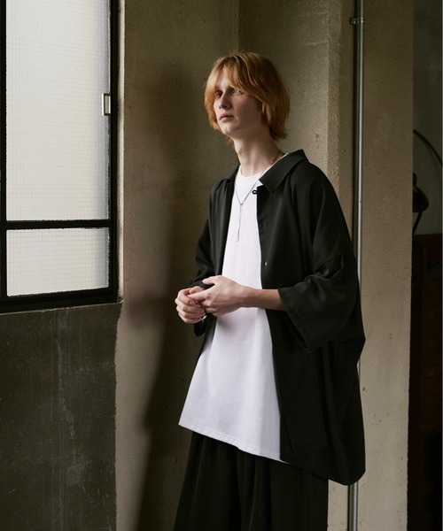 ln fortis（ロンフォルティス）の「ln fortis - モンスターサイズオープンカラーシャツ（シャツ/ブラウス・メンズ・チャコールグレー/ブラック・FREE）」の9枚目の写真