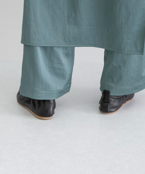 MAISON EUREKA（メゾンエウレカ）の「MAISON EUREKA　POINTED BALLET SHOES（バレエシューズ・レディース・ブラック/レッド・38/36/37）」の8枚目の写真