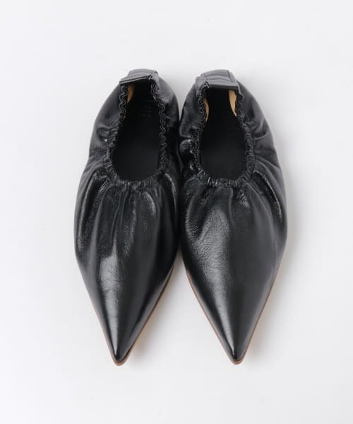 MAISON EUREKA（メゾンエウレカ）の「MAISON EUREKA　POINTED BALLET SHOES（バレエシューズ・レディース・ブラック/レッド・38/36/37）」の3枚目の写真