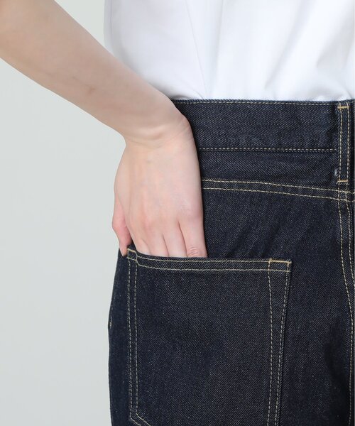 UNTITLED（アンタイトル）の「◆【STORY掲載】デニムストレートパンツ＜マシンウォッシャブル＞（デニムパンツ・レディース・ネイビー/ブルー・44/46/48/50/42/00/01/02/03/04）」の9枚目の写真