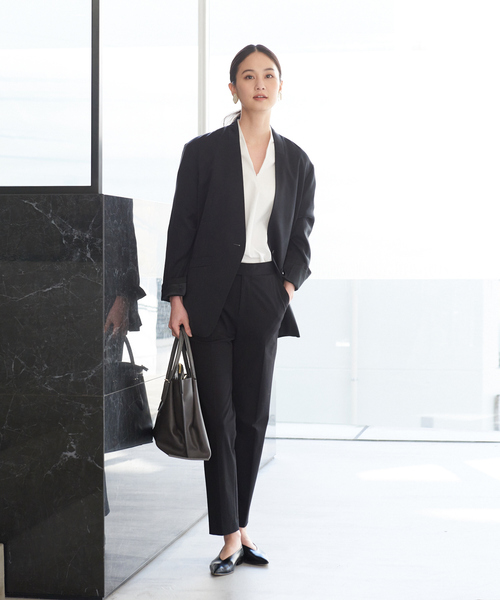 qualite（カリテ）の「コットンローンVネックブラウス（シャツ/ブラウス・レディース・カーキ/ピンクベージュ/オフホワイト・フリー）」の18枚目の写真