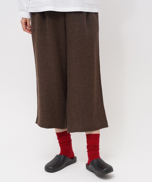 GRANDMA MAMA DAUGHTER(グランマママドーター)の「【 GRANDMA MAMA DAUGHTER / グランマ ママ ドーター 】 麻ウールサイドタブ イージーサルエルパンツ GP932661 KTI(その他パンツ・レディース・ブラウン・000/1)」の7枚目の写真