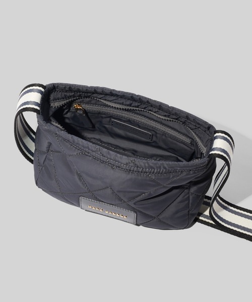 MARC JACOBS（マークジェイコブス）の「【オンライン限定】QUILTED NYLON MESSENGER/キルテッド ナイロン