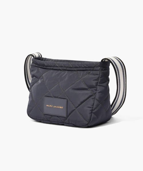 MARC JACOBS（マークジェイコブス）の「【オンライン限定】QUILTED NYLON MESSENGER/キルテッド ナイロン