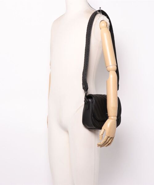 Folli Follie（フォリフォリ）の「STYLE ROW ハンドバッグ（ショルダーバッグ・レディース・ベージュ/ブラック・FREE）」の6枚目の写真