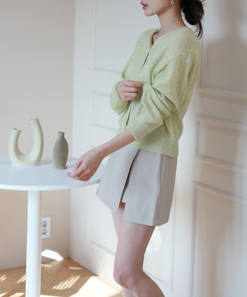 by muni:r（バイ ムニール）の「斜めスリットミニスカートパンツ（スカート・レディース・ブラック/ベージュ・SMALL/MEDIUM）」の22枚目の写真