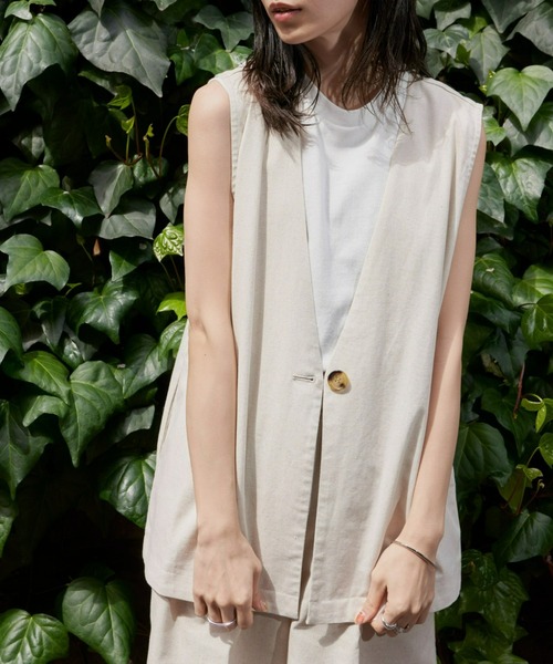Auntie Rosa Holiday（アンティローザホリデー）の「レーヨン麻カラーレスジレ（セットアップ対応）（ベスト・レディース・ベージュ/ブラック・FREE）」の14枚目の写真