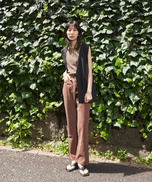 Auntie Rosa Holiday（アンティローザホリデー）の「レーヨン麻カラーレスジレ（セットアップ対応）（ベスト・レディース・ベージュ/ブラック・FREE）」の17枚目の写真