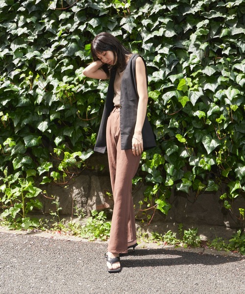 Auntie Rosa Holiday（アンティローザホリデー）の「レーヨン麻カラーレスジレ（セットアップ対応）（ベスト・レディース・ベージュ/ブラック・FREE）」の20枚目の写真