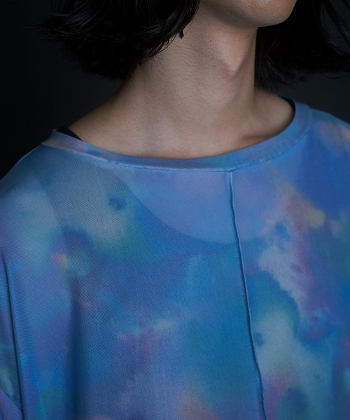 VACANCY（ヴァカンシー）の「JIROコラボ　ペイントフラワーシアートップス（その他トップス・レディース・ホワイト/ブルー・FREE）」の22枚目の写真