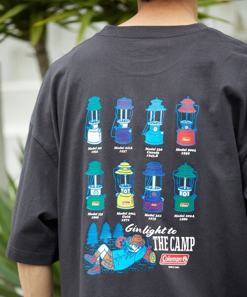 COLEMAN（コールマン）の「Coleman/コールマン ランタン柄プリントTEE/Coleman×リド・ブレイク（Tシャツ/カットソー・メンズ・ホワイト/スミクロ/グレイッシュベージュ/グリーン/ブルー・MEDIUM/LARGE）」の21枚目の写真