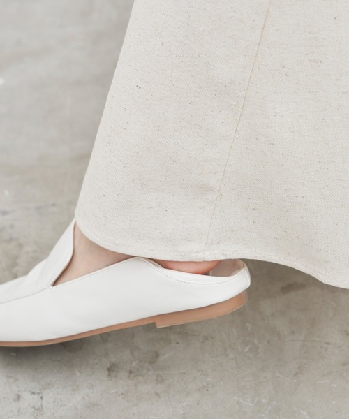 Libra Cue（リブラ キュー）の「”リネンミックスマーメイドフレアロングスカート”　　　　　　　　　タイト過ぎないリラックスした大人のマーメイドシルエット（スカート・レディース・ブラック/アイボリー・FREE）」の15枚目の写真