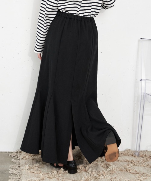 Libra Cue（リブラ キュー）の「”リネンミックスマーメイドフレアロングスカート”　　　　　　　　　タイト過ぎないリラックスした大人のマーメイドシルエット（スカート・レディース・ブラック/アイボリー・FREE）」の5枚目の写真