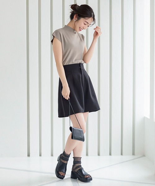 KOBE LETTUCE（コウベレタス）の「モックネックニットトップス（ニット/セーター・レディース・レッド/グレー/ブラック/グレイッシュベージュ/グリーン/パープル・FREE）」の14枚目の写真