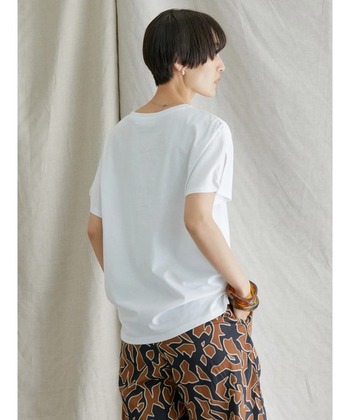 AMERICAN HOLIC(アメリカンホリック)の「オープンショルダーカットプルオーバー(Tシャツ/カットソー・レディース・ブラック/オフホワイト・M/L)」の7枚目の写真