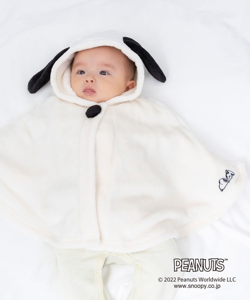 trois lapins kp（トロワラパンケーピー）の「PEANUTS シャギーフリースマント(Free 80-95cm)（ポンチョ・キッズ・オフホワイト・FREE）」の4枚目の写真
