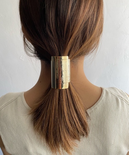 tone（トーン）の「【aussi/オッスィー】Hand made メタル ワイド ポニーフック/ヘアカフ（バレッタ/ヘアクリップ・レディース・シルバー/シルバー系その他/ゴールド系その他/ゴールド・FREE）」の21枚目の写真