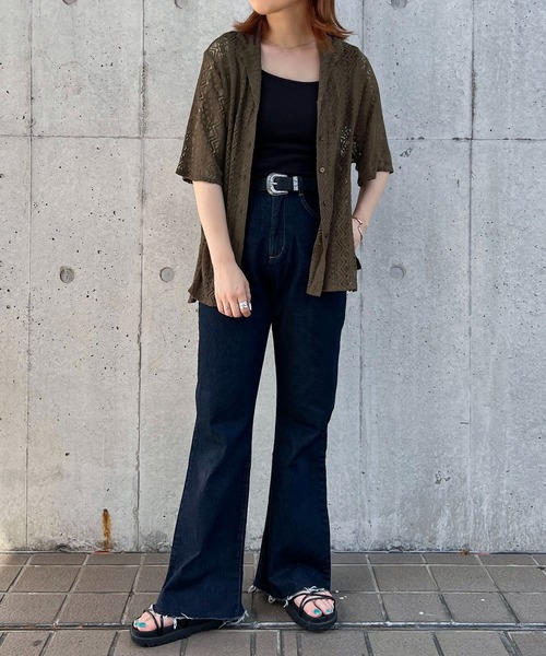 apres jour mignon(アプレジュールミニョン)の「幾何学柄レース開襟シャツ【ZOZOTOWN限定アイテム】(シャツ/ブラウス・レディース・ブラック/ダークブラウン/オフホワイト・X-LARGE/フリー)」の20枚目の写真