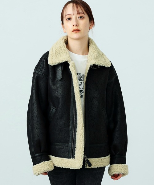 Alpha Industries（アルファインダストリーズ）の「B-3フェイクムートン オーバーサイズ（ムートンコート・レディース・ブラック/ブラウン/ブラウン系その他・SMALL/MEDIUM）」の5枚目の写真