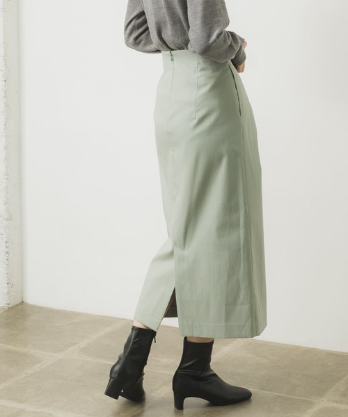 URBAN RESEARCH（アーバンリサーチ）の「ピンタックタイトスカート（スカート・レディース・ネイビー/ミント・38/36）」の15枚目の写真