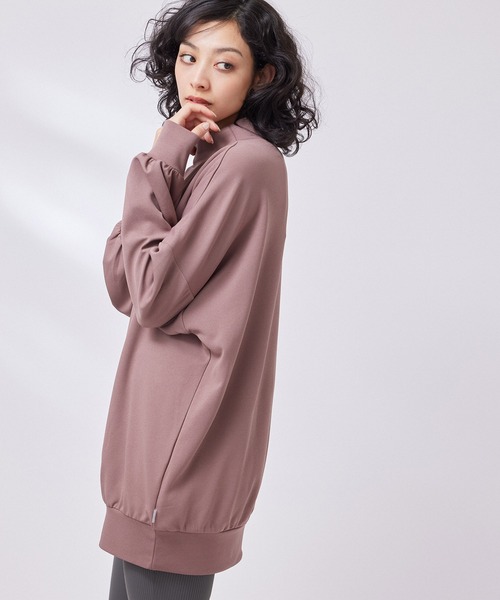 NERGY(ナージー)の「モックネックビッグプローバー(Tシャツ/カットソー・レディース・ダークブラウン/グリーン/ブルー/ブラック・FREE)」の3枚目の写真