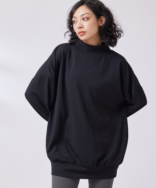 NERGY(ナージー)の「モックネックビッグプローバー(Tシャツ/カットソー・レディース・ダークブラウン/グリーン/ブルー/ブラック・FREE)」の2枚目の写真