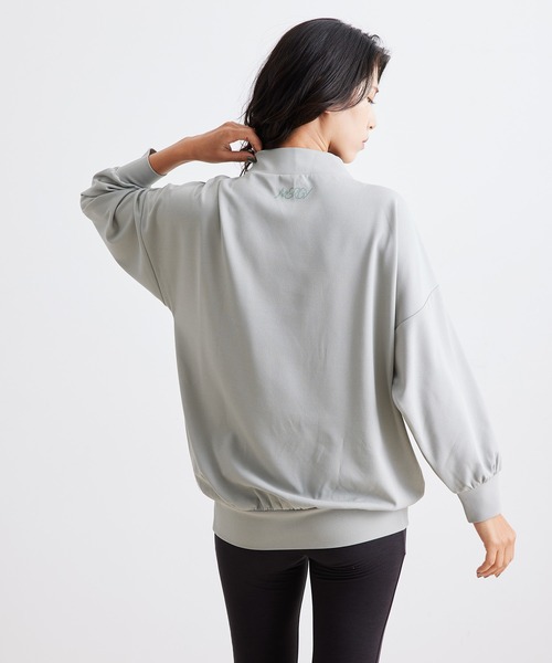 NERGY(ナージー)の「モックネックビッグプローバー(Tシャツ/カットソー・レディース・ダークブラウン/グリーン/ブルー/ブラック・FREE)」の11枚目の写真