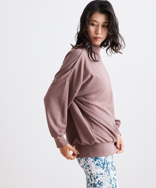 NERGY(ナージー)の「モックネックビッグプローバー(Tシャツ/カットソー・レディース・ダークブラウン/グリーン/ブルー/ブラック・FREE)」の8枚目の写真