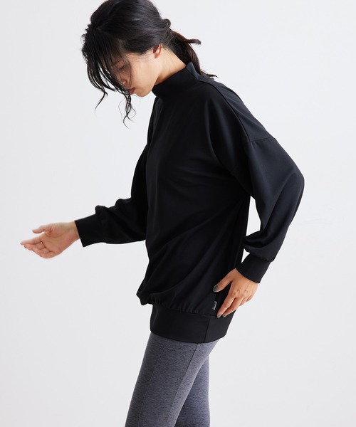 NERGY(ナージー)の「モックネックビッグプローバー(Tシャツ/カットソー・レディース・ダークブラウン/グリーン/ブルー/ブラック・FREE)」の6枚目の写真