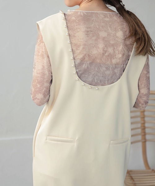 Bab（バブ）の「【低身長向けサイズあり】パール付き前後2WAYジャンパースカート（ジャンパースカート・レディース・ブラック/アイボリー・M/S）」の5枚目の写真