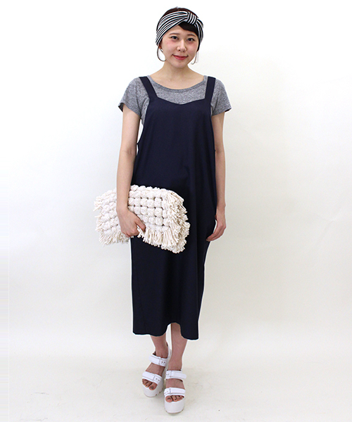 mystic（ミスティック）の「ミモレ丈Iラインワンピース（ワンピース・レディース・ベージュ/ネイビー/ブラック・ﾌﾘ-）」の3枚目の写真