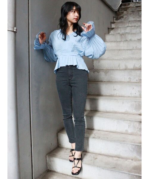 MURUA（ムルーア）の「カシュクールタックブラウス（シャツ/ブラウス・レディース・オレンジ/ホワイト/ブルー/ブラック・FREE）」の21枚目の写真