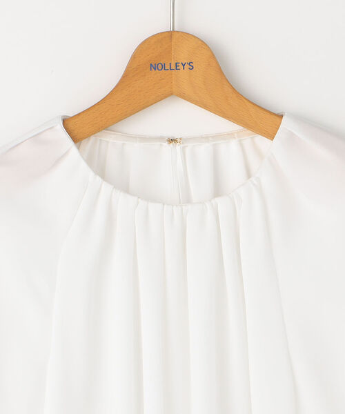 NOLLEY’S（ノーリーズ）の「バックサテンアムンゼンギャザーブラウス（シャツ/ブラウス・レディース・ホワイト・38/36）」の12枚目の写真