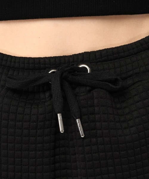 SPIRALGIRL(スパイラルガール)の「キルティングショートトップス×フレアパンツ <セット販売>(ワンピース・レディース・ホワイト/ブラック・FREE)」の11枚目の写真