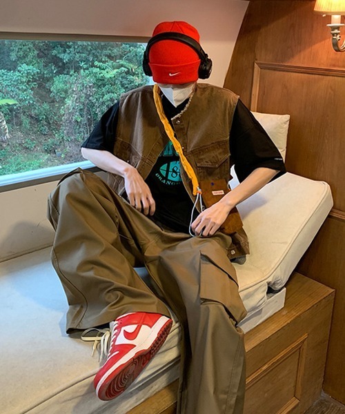 Ressaca（レサーカ）の「オーバーサイズ ノーカラーデニムベスト（ベスト・メンズ・ブラウン/ブルー・M/L/XL）」の17枚目の写真