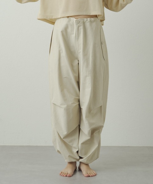 earthy（アーシー）の「【earthy_】パラシュートパンツ（その他パンツ・レディース・ホワイト/ベージュ/カーキ・FREE）」の15枚目の写真
