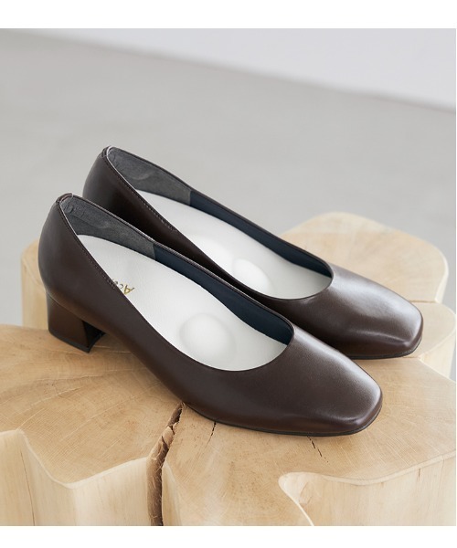 4㎝のチャンキーヒール「やわふわ美パンプス」MADE IN JAPAN