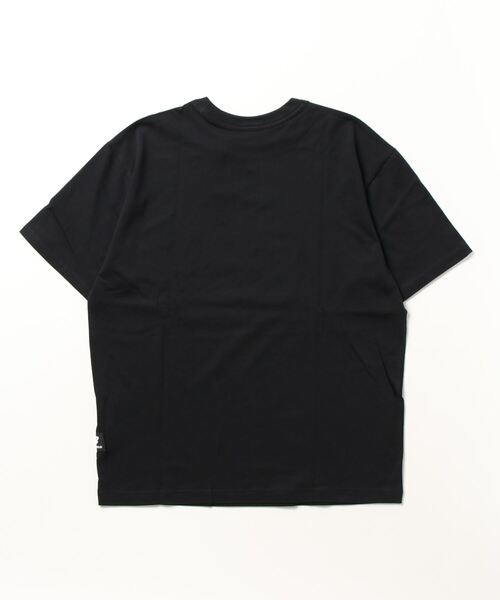 NEW BALANCE(ニューバランス)の「ニューバランス New Balance クラシックス ショートスリーブTシャツ(Tシャツ/カットソー・メンズ・ホワイト/ボルドー/ブラック/オフホワイト・2XL/L/XL/XS-S)」の5枚目の写真