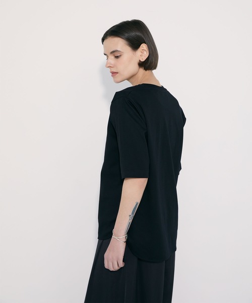 N.O.R.C by the line（ノークバイザライン）の「マルチファンクション5分袖ラウンドヘムTシャツ（Tシャツ/カットソー・レディース・オフホワイト/ブラック・S/M）」の17枚目の写真